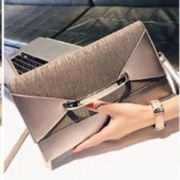 クラッチバッグ 斜め切替デザイン型押しクラッチバッグ 結婚式