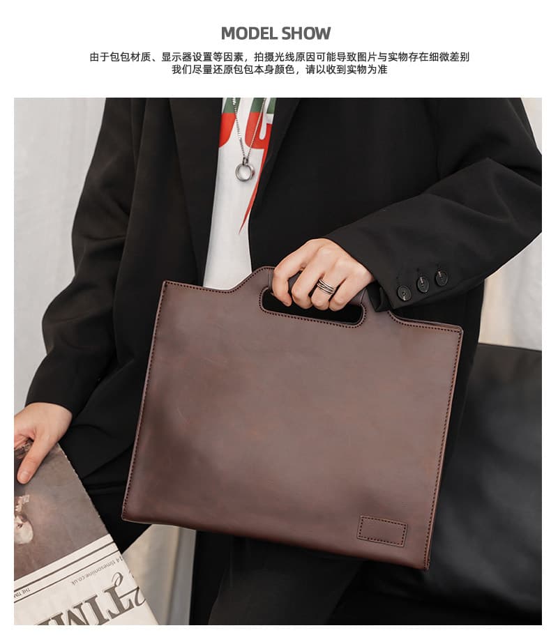 クラッチバッグ 本革仕立て持ち手付きクラッチバッグ